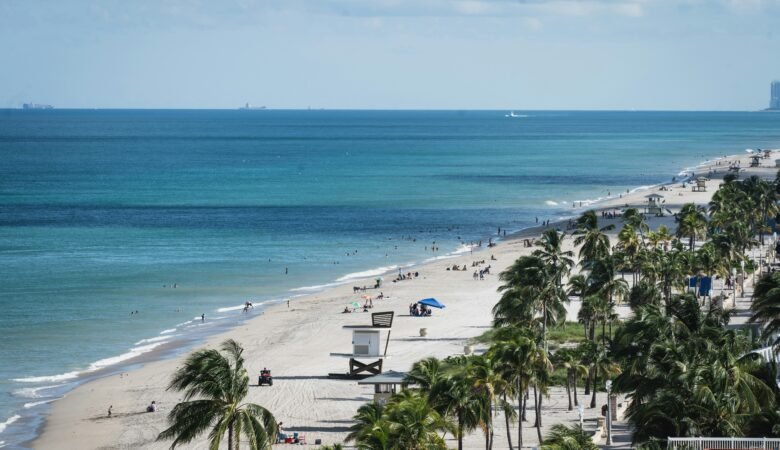 If the hustle and bustle of Miami are too much, the beaches of Hollywood bring a calmness to any vacation.